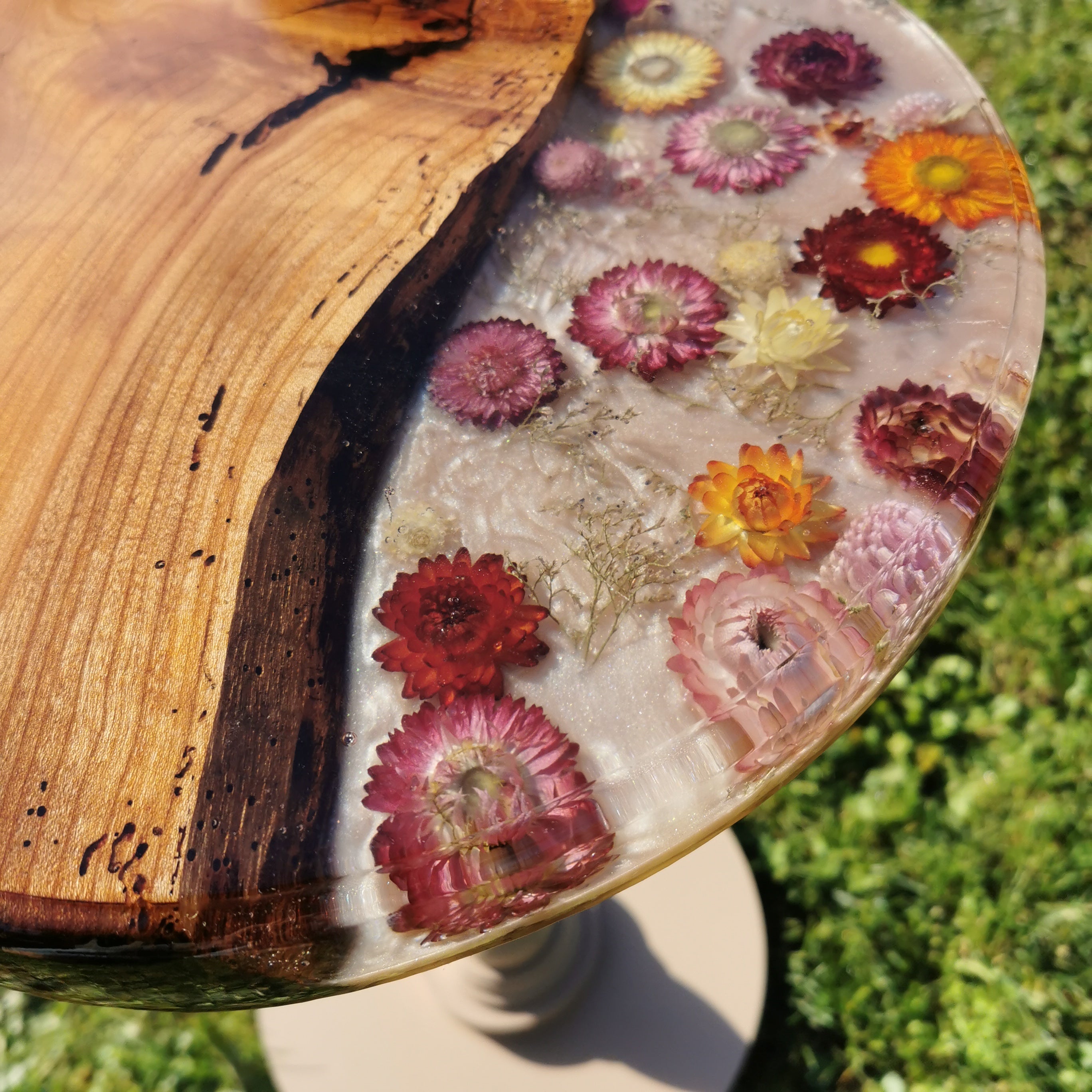 Table d'appoint – La Rosée d'Immortelle