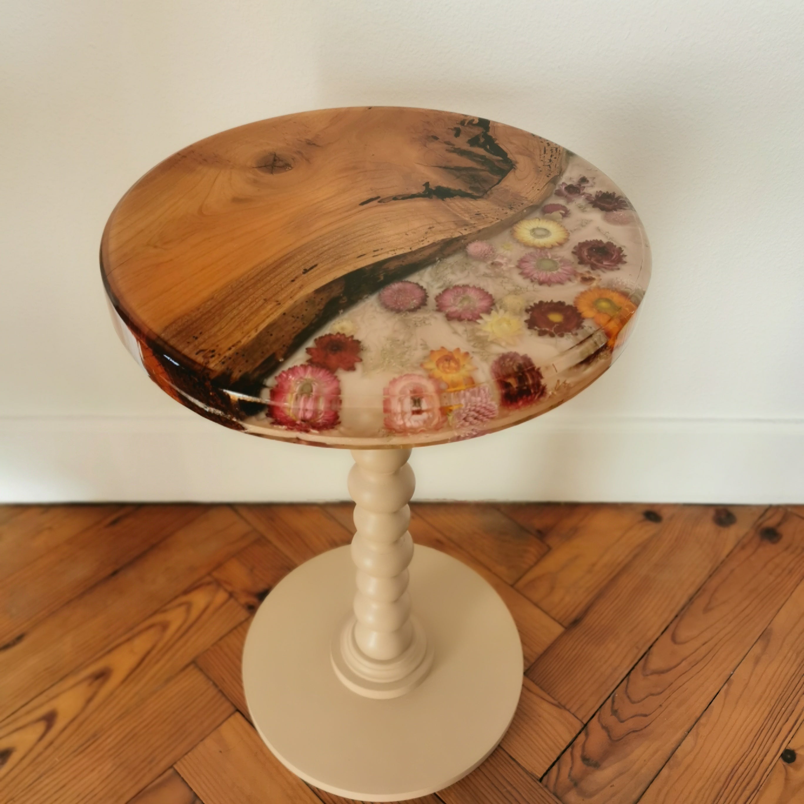 Table d'appoint – La Rosée d'Immortelle