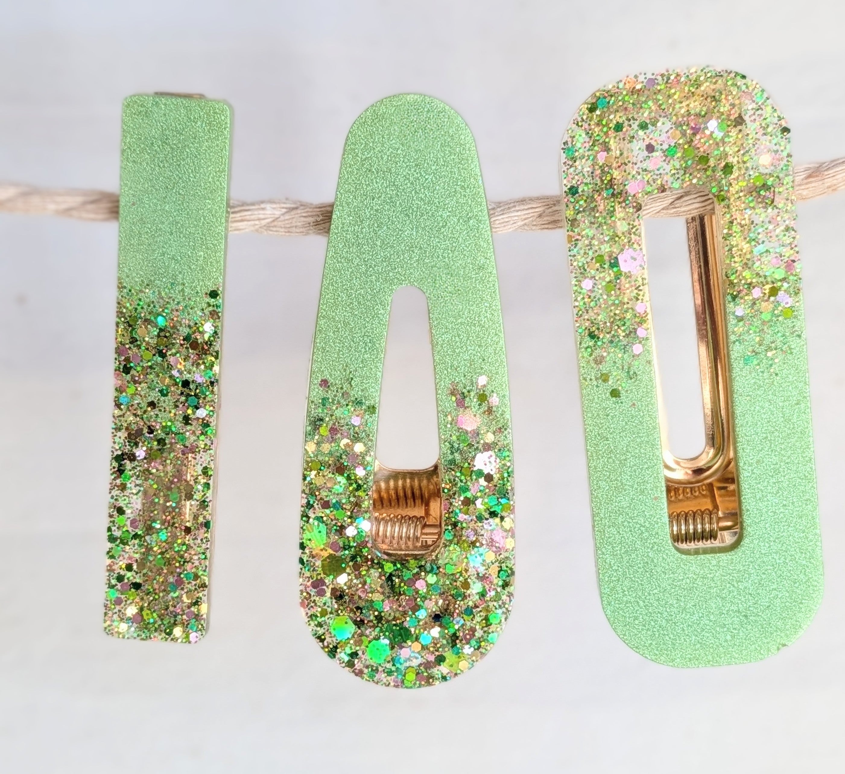 Lot de 3 barrettes résine – Coloris Menthe Pailletée