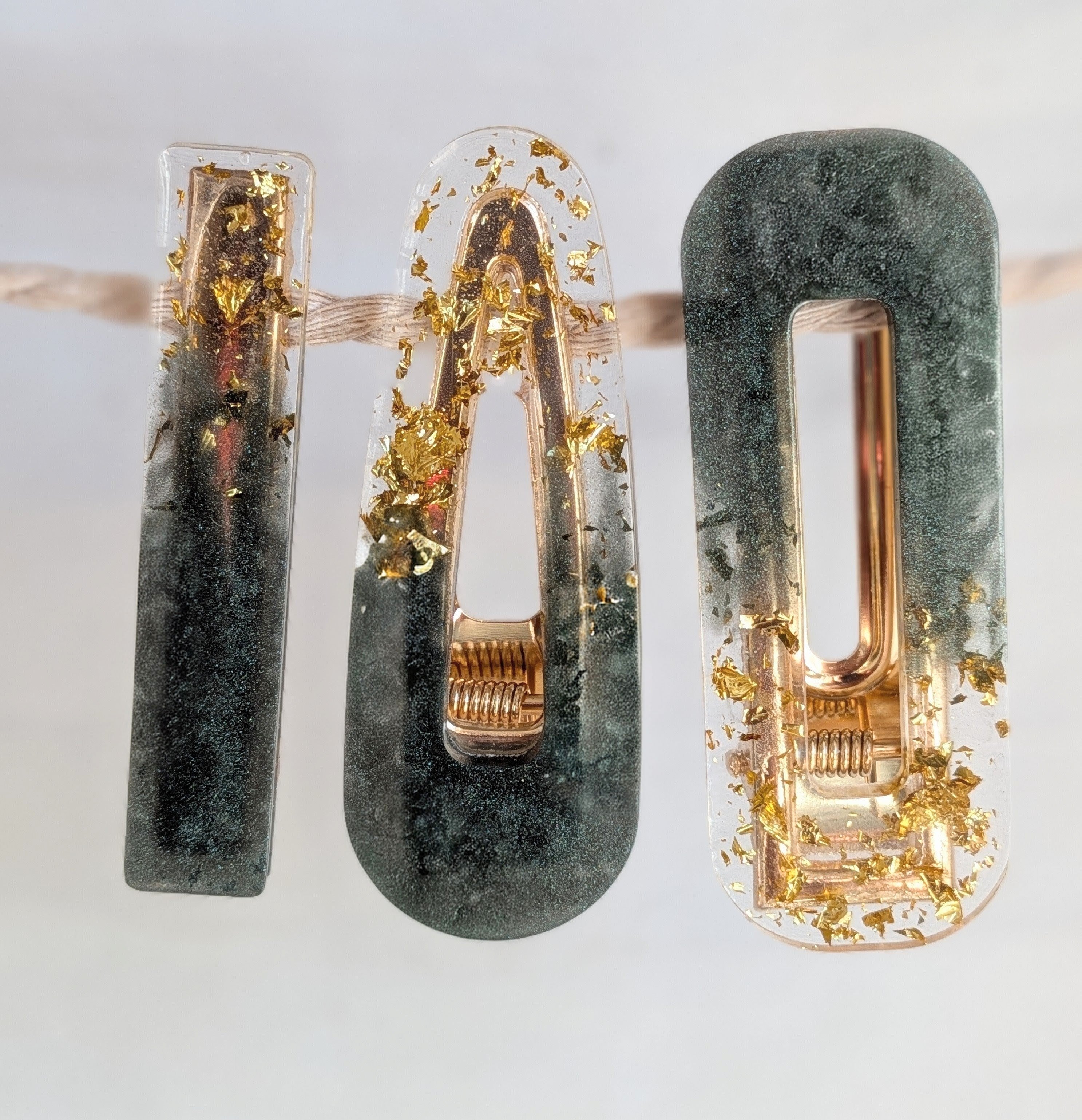 Lot de 3 barrettes résine – Coloris Minuit Doré