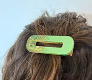 Barrette ovale résine – Coloris Menthe Pailletée