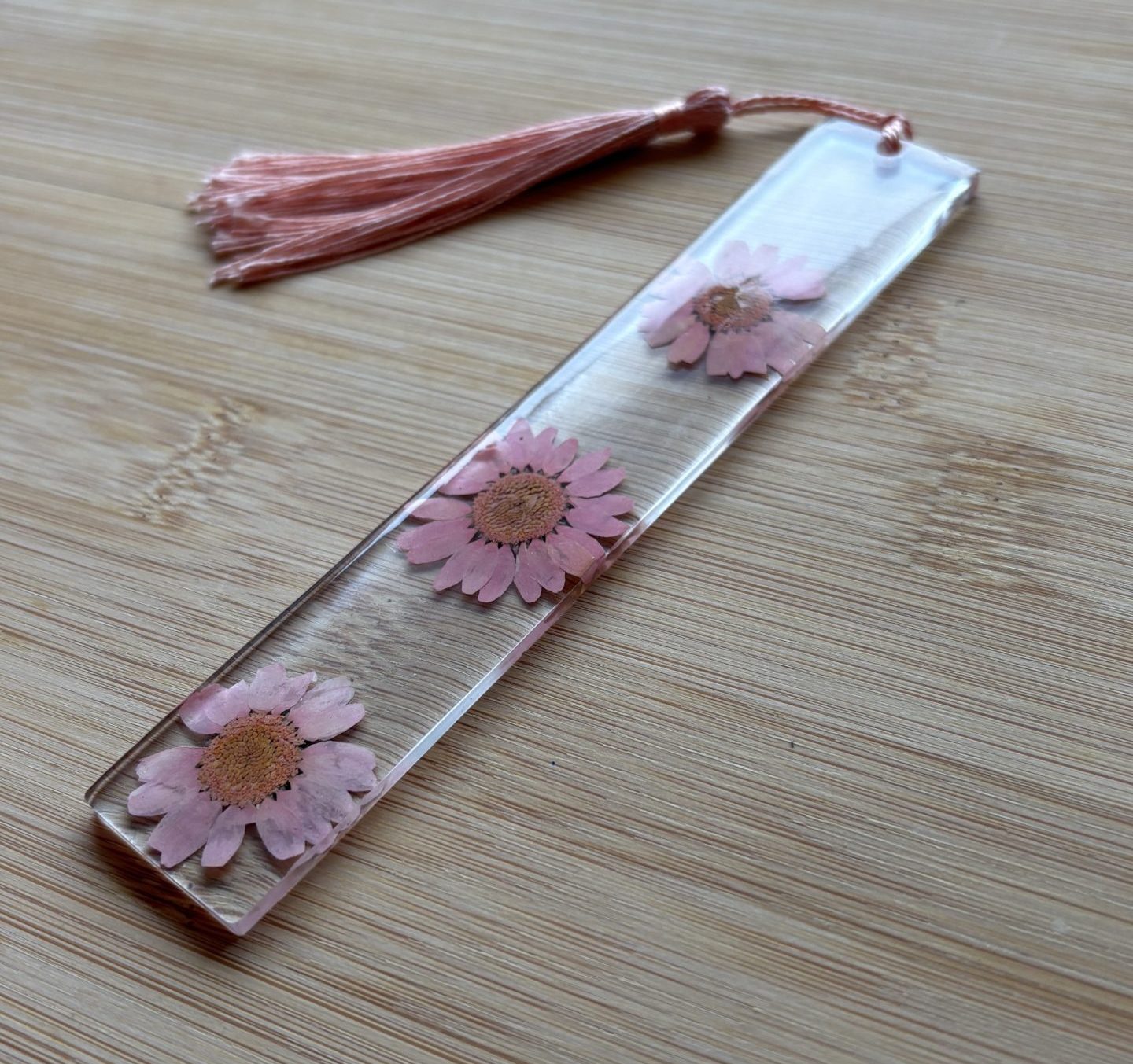 Marque-page résine époxy — Bouquet Roses 🌺