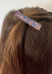 Barrette rectangle résine – Coloris Fête en Confettis