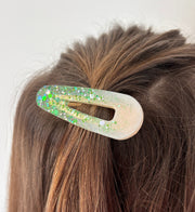 Barrette goutte résine – Coloris Rosée d'Émeraude