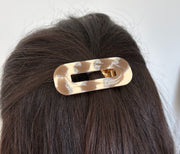 Barrette ovale résine – Coloris Marbre Caramel