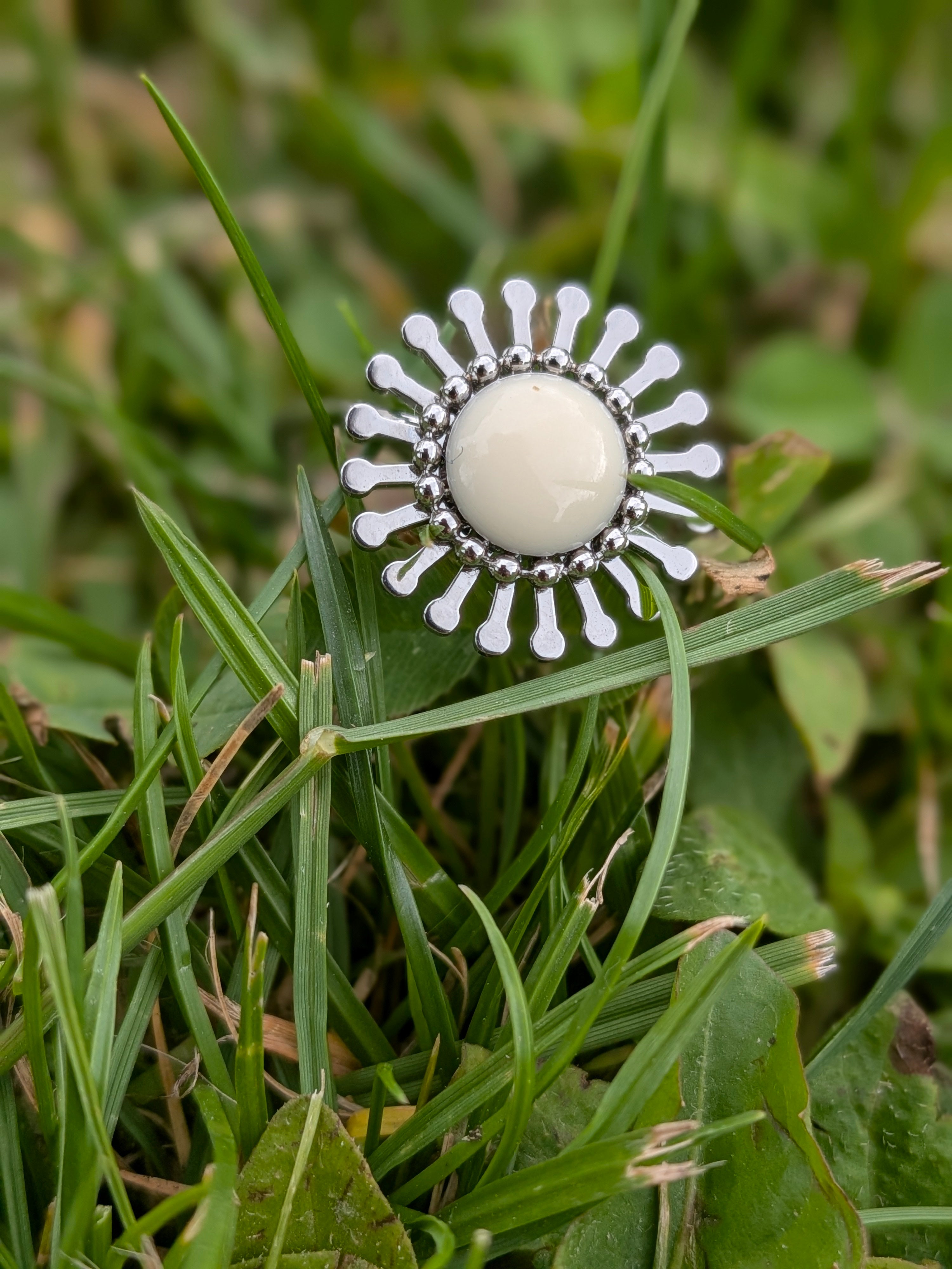 Bague Soleil Beige Argentée